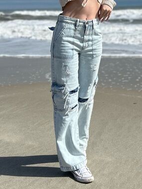 Hidden Jeans Relaxed Distressed Light Blue Carpenter Jeans